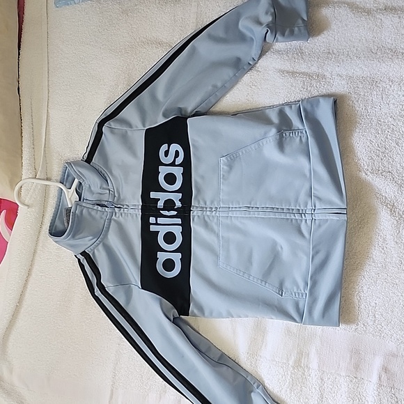 adidas - Picture 1 of 1